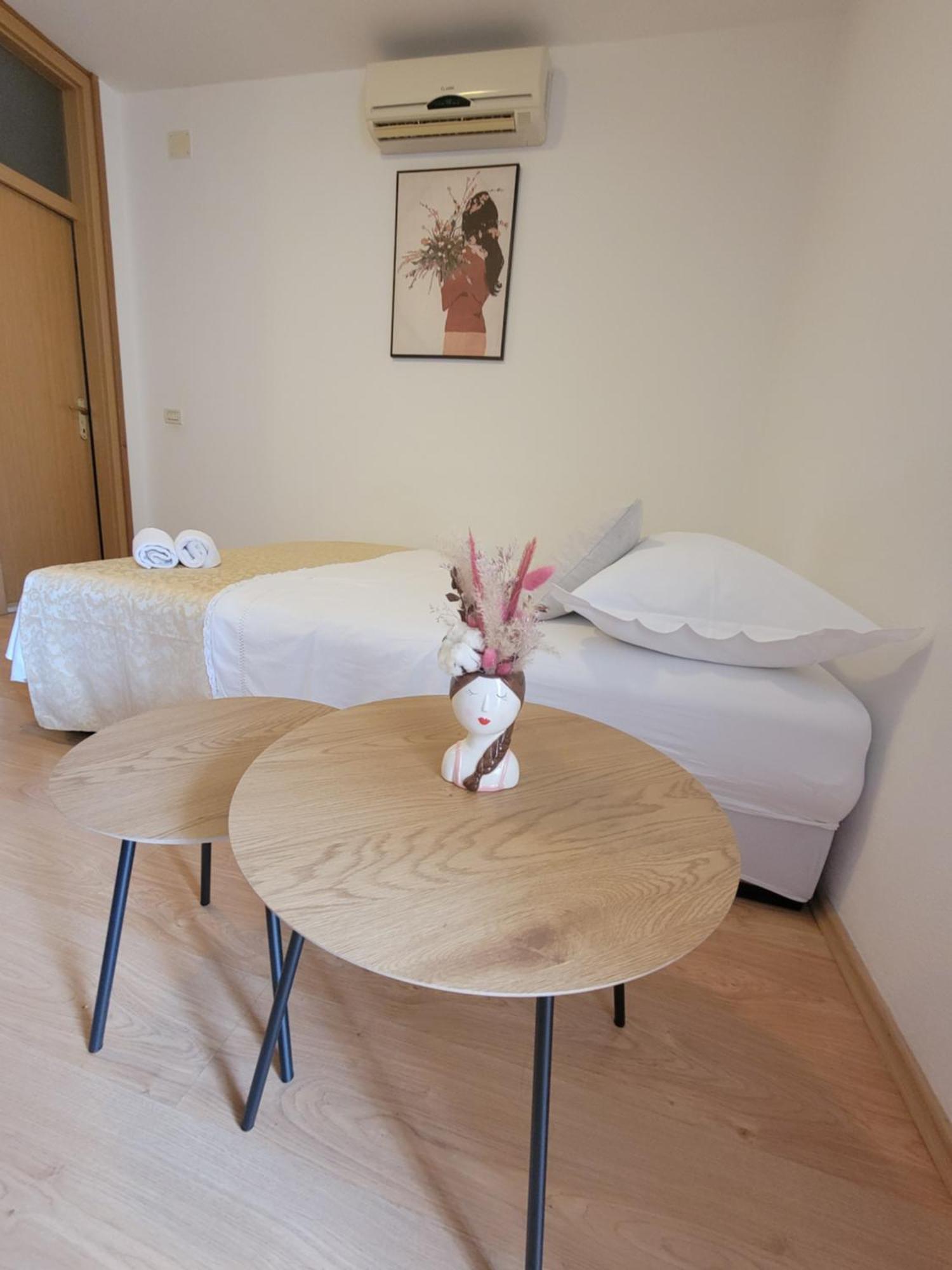 Apartman Vulic Apartman Tučepi Kültér fotó